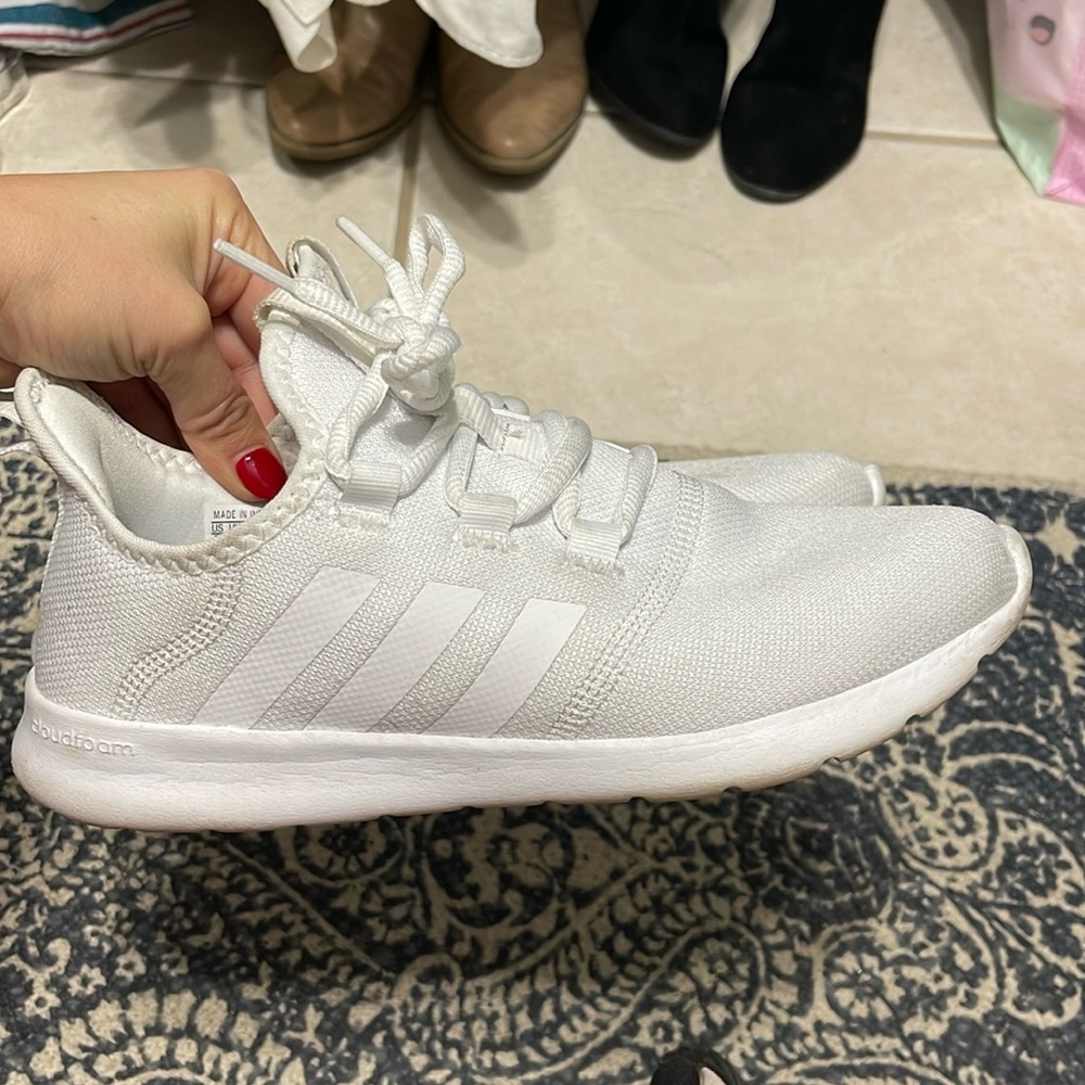 White Adidas Cloud Foam